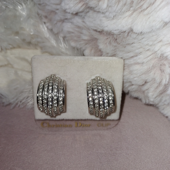 Sale🥳Authentic DIOR Silver Clip On Earrings with Swarovski Crystals - Picture 4 of 5